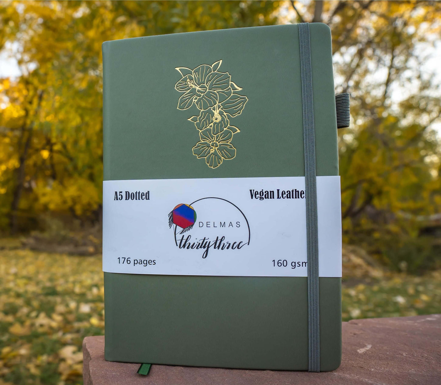Delmas 33 Hibiscus A5 Dotted Journal with Kraft Paper